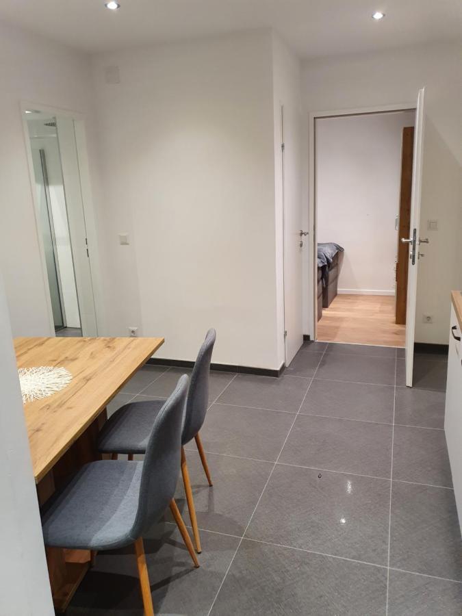 Smarte Dachgeschosswohnung Mit 2 Terrassen Direkt Am Hauptbahnhof Wien Eksteriør billede
